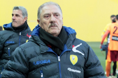 Παναιτωλικός: Φεύγει ο Ματζουράκης