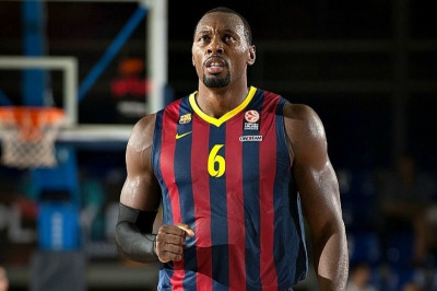 «Τελειώνει ο Ντόρσεϊ από την Μπαρτσελόνα»