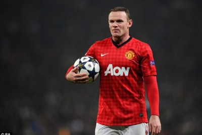 «Καθάρισε» με γκολάρα ο Ρούνεϊ στο φινάλε και έκανε ρεκόρ!