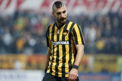 Μένει στα Σπάτα ο Αραβίδης;