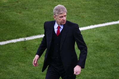 Τέσσερις αγωνιστικές σε Βενγκέρ