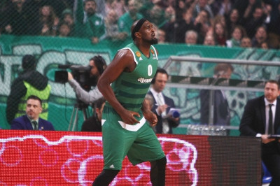 Έστειλε… μήνυμα για Ολυμπιακό ο Σίγκλετον (photo)