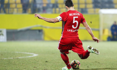 Κρίσταλ Πάλας: Περνά ιατρικά ο Μιλιβόγεβιτς