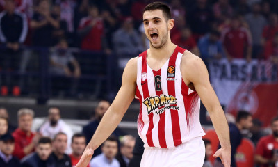 Ολυμπιακός: Εξαφανίστηκε η ποινή, αμφίβολος ο Παπαπέτρου