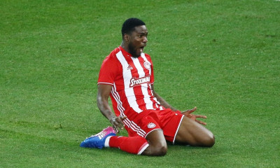 Αγωνία για Ιντέγε