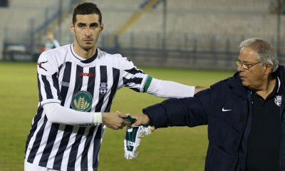 Μια αγωνιστική στον Πετρόπουλο για την μούντζα!