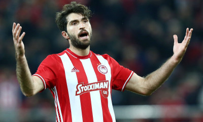 Πρόκριση με Καρίμ