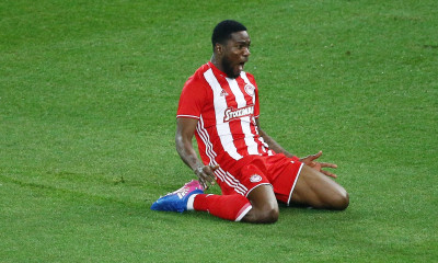 Αυτοανακοινώθηκε ο Ιντέγε: «Γι' αυτό πάω Κίνα»!