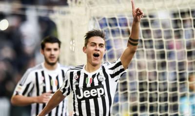 Ντιμπάλα: «Συνέχεια φωνάζουν για τη διαιτησία»