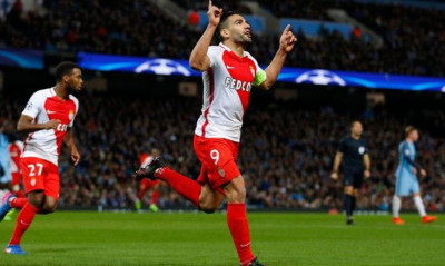 Αμφίβολος ο Φαλκάο για Μάντσεστερ Σίτι