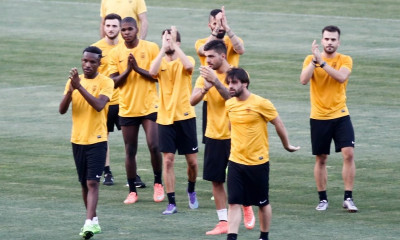 Βγάλανε «μαχαίρια» οι γυμναστές του Άρη!