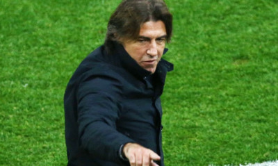 Ο Πίντο έστειλε στην... εκκλησία τον Χιμένεθ!