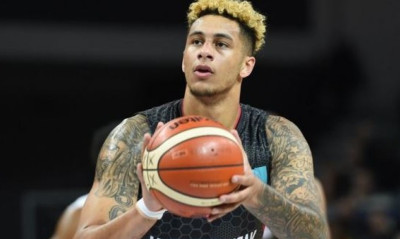 Γίνεται Έλληνας!