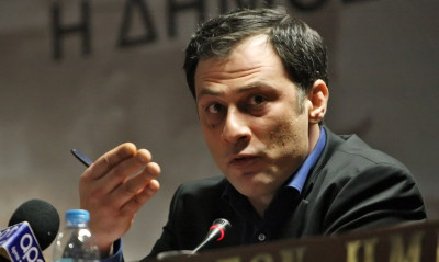 Κράξιμο σε Βασιλόπουλο – Τρελό σκηνικό στην παρέλαση στη Νέα Φιλαδέλφεια (video)