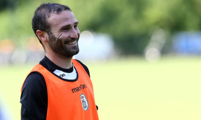 Στα… θρανία ο «Σάλπι» -Δίνουν θεωρία τέσσερις Πρωταθλητές του 2004