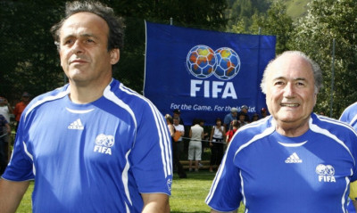 Ο Πλατινί κατακεραυνώνει τον Μπλάτερ!