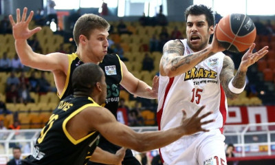 Απίστευτο τρολάρισμα Πρίντεζη σε Βεζένκοφ!