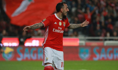 Έτσι το «κάρφωσε» ο Μήτρογλου κόντρα στη Μορεϊρένσε