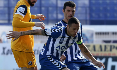 Κουνάνε μαντήλι Μπρίτο και Λαζαρίδης