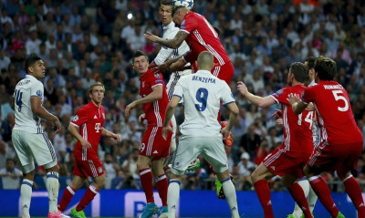 Ρουμενίγκε: «Μας γα@#αν!»