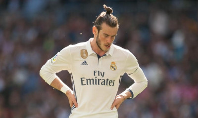 Νοκ άουτ ο Μπέιλ!