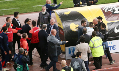 Πανικός και ένταση με Θεοδωρίδη-Δημητριάδη στη μικτή ζώνη! (video)