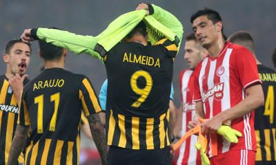 Αλμέιδα: Καρέ-καρέ η εμπειρία του ως τερματοφύλακας της ΑΕΚ!