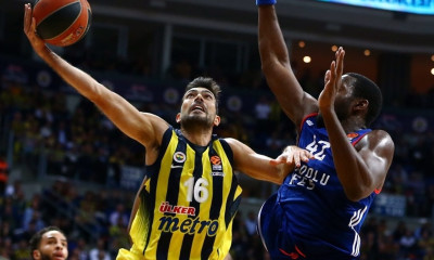 Αναβολή στο ντέρμπι Αναντολού Εφές-Φενέρμπαχτσέ λόγω… Ολυμπιακού