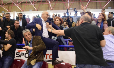 Έπαιξαν χαστούκια πρόεδροι ομάδων στην Τουρκία!