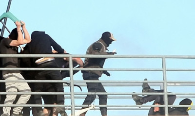 Νέο σοκαριστικό βίντεο από τα επεισόδια στον τελικό ΠΑΟΚ - ΑΕΚ