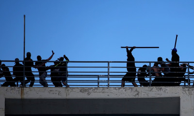 Η αστυνομία ταυτοποίησε 23 χούλιγκαν για τα επεισόδια του Βόλου