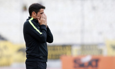 Έξαλλος ο Χιμένεθ με τους παίκτες: «Δεν είναι εικόνα αυτή που έχουμε»