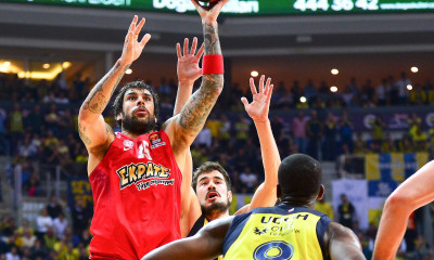 Στον τελικό με τη γνωστή συνταγή