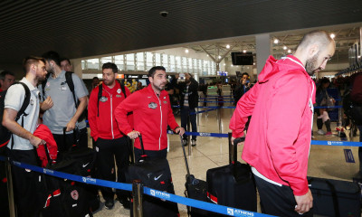 Ολυμπιακός: Επέστρεψε από την Κωνσταντινούπολη