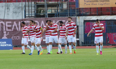 Πλατανιάς: Χουάντερσον ή εξωτερικό!