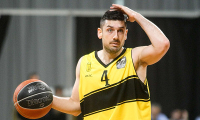 Άρης: Συγκινητικό αντίο από Ξανθόπουλο (photos)