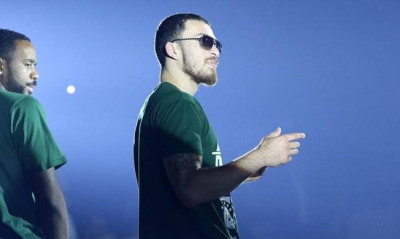 Παρέα με παίκτη της Γιουβέντους ο Τζέιμς (pic)