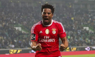 Ολυμπιακός: Προβάδισμα ο Ελισέου