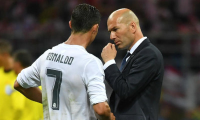 Ο Ζιντάν ζήτησε από τον Ρονάλντο να μείνει στην Ρεάλ Μαδρίτης