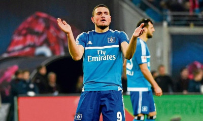 Αμβούργο: Αγόρασε Κυριάκο Παπαδόπουλο