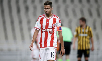 Συγκινητικό αντίο Φουστέρ! «Μαγικά χρόνια στον Ολυμπιακό»