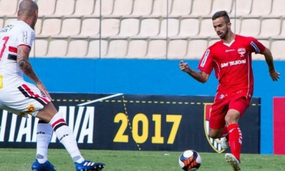 Κέρκυρα: Σάμπα με Ματέους Βάργκας