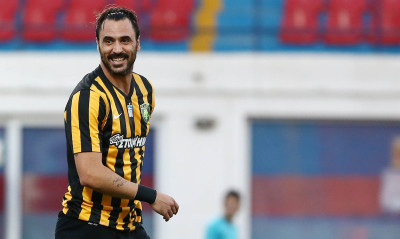 Αλμέιδα: «Θέλω να μείνω στην ΑΕΚ»