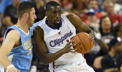 Οι Μινεσότα Τίμπεργουλβς κοιτάζουν Ούντοχ