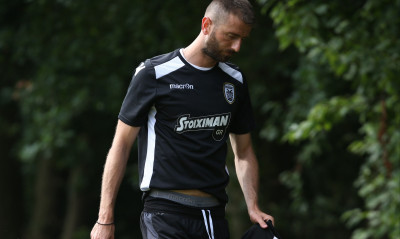 Στεάουα καλεί Μαλεζά