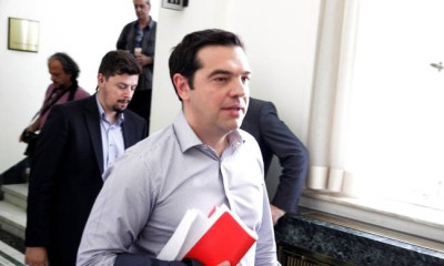 Βγήκε από το νοσοκομείο ο Αλέξης Τσίπρας μετά την επέμβαση κήλης