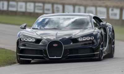 Η Bugatti Chiron είναι απλά διαστημική