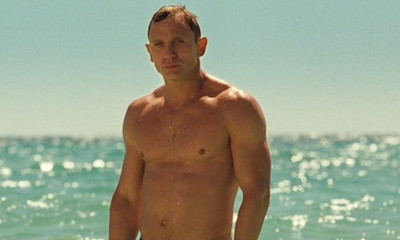 4 ασκήσεις για πόδια-στήθος κλεμμένες από την προπόνηση του Τζέιμς Μποντ