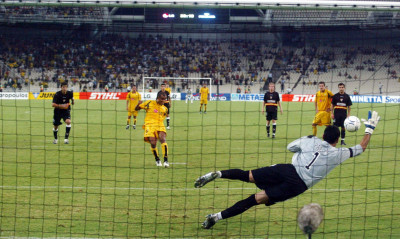 ΑΕΚ: Επιστροφή στο... σεντόνι, δέκα χρόνια μετά