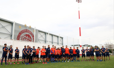 Ολυμπιακός: Αγιασμός παρουσία Μαρινάκη (photos)